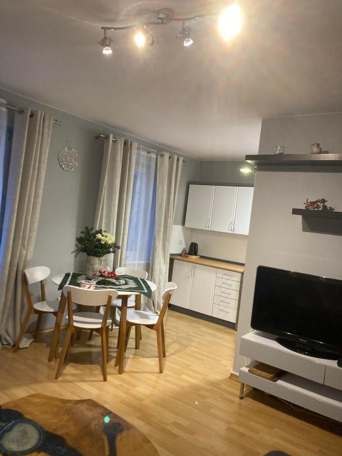 Apartament Deluxe Єленя-Ґура Екстер'єр фото